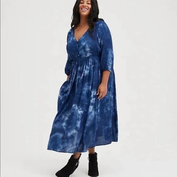 Torrid Tea-Length Chiffon Clip Dot Blue Tie Dye Midi Dress Plus Size 1 1X new!!! - Picture 1 of 13